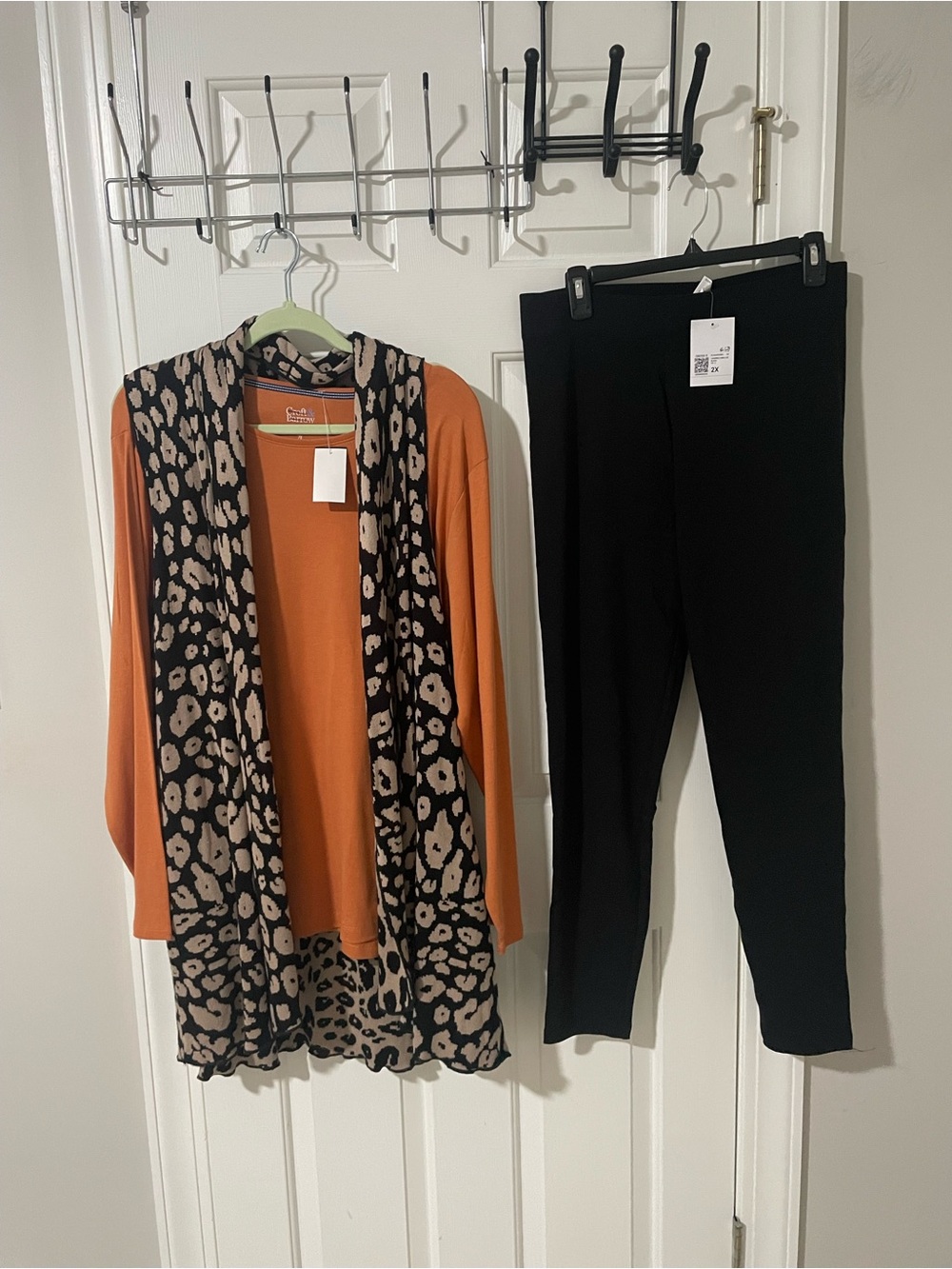 Orange top nwt Cardigan with Leopard Trim & Black Ponte Leggings 2x set